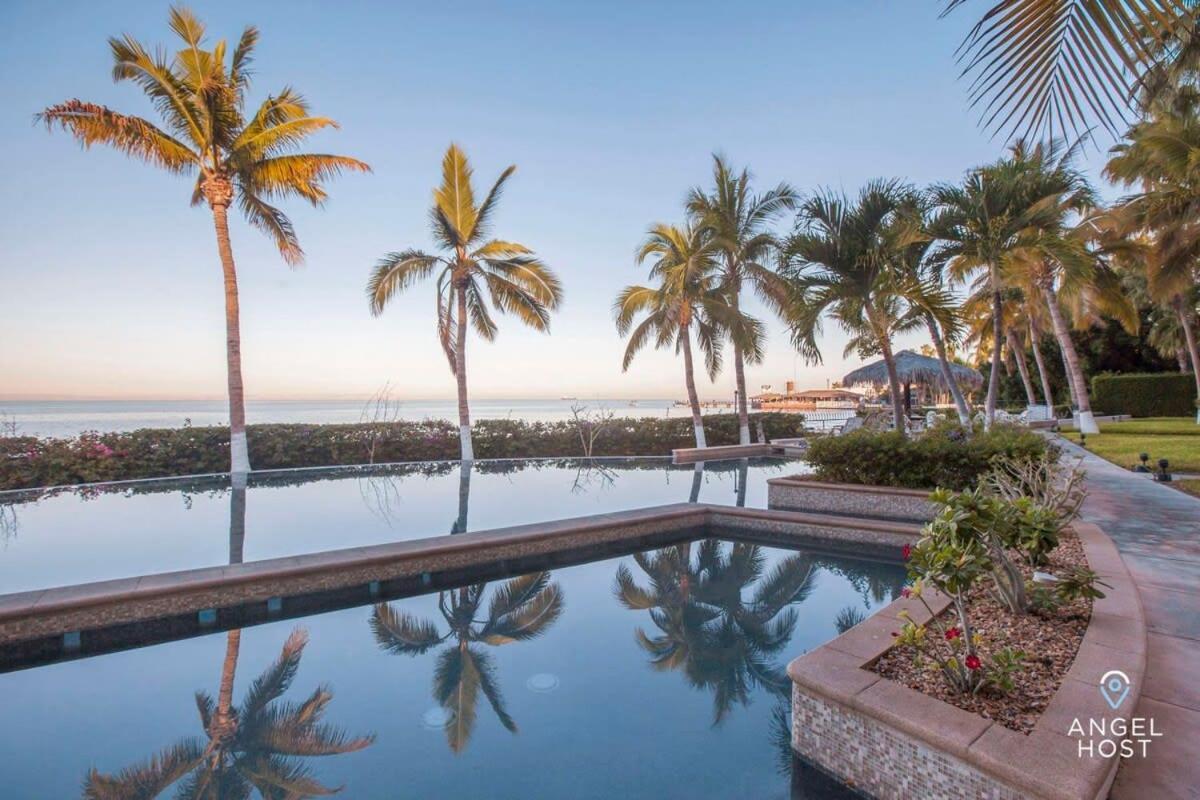 Вилла Private Oceanview Balcony & Infinity Pool Onsite Ла-Пас Экстерьер фото
